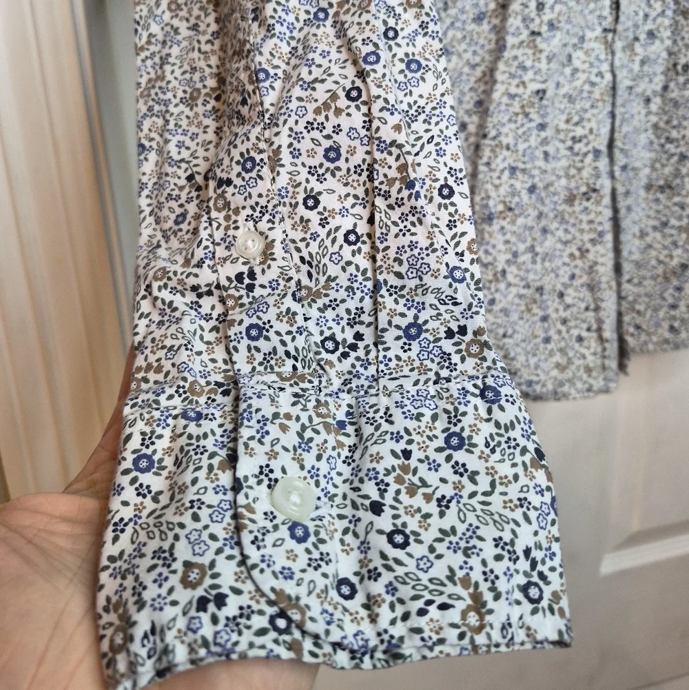 J. Crew Men's Floral Button-Down Shirt - White with Blue & Brown Print Large